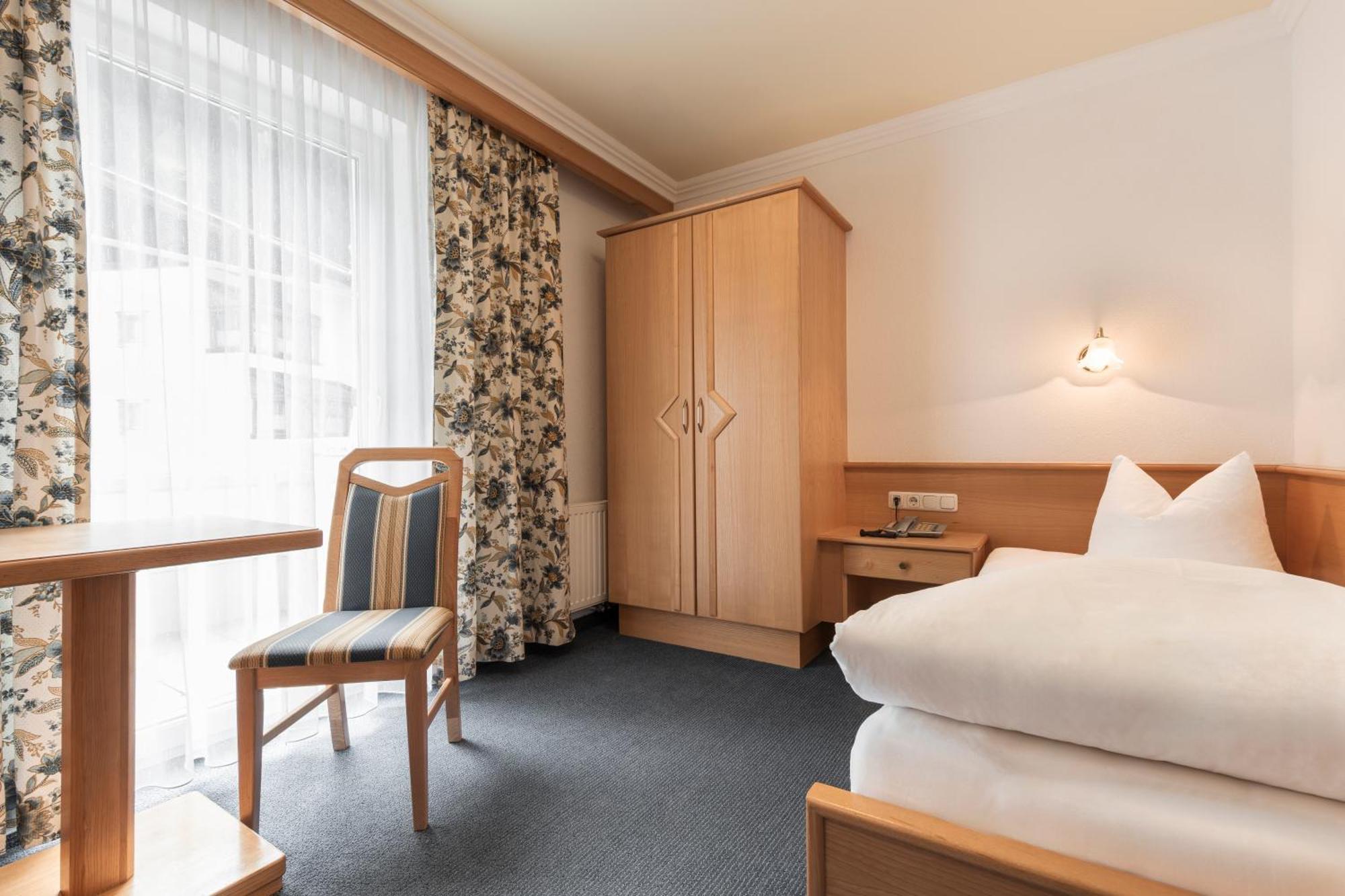 Schmid Rooms & Apartments Ischgl Exterior photo